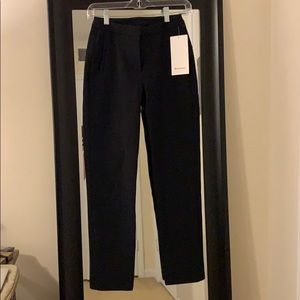Lululemon- On The Move Pant